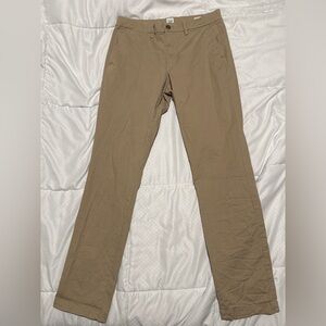 Men’s GAP Khakis
